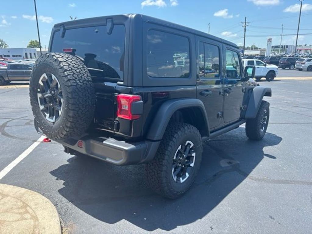 New 2026 Jeep Wrangler 4-DOOR RUBICON Sport Utility
