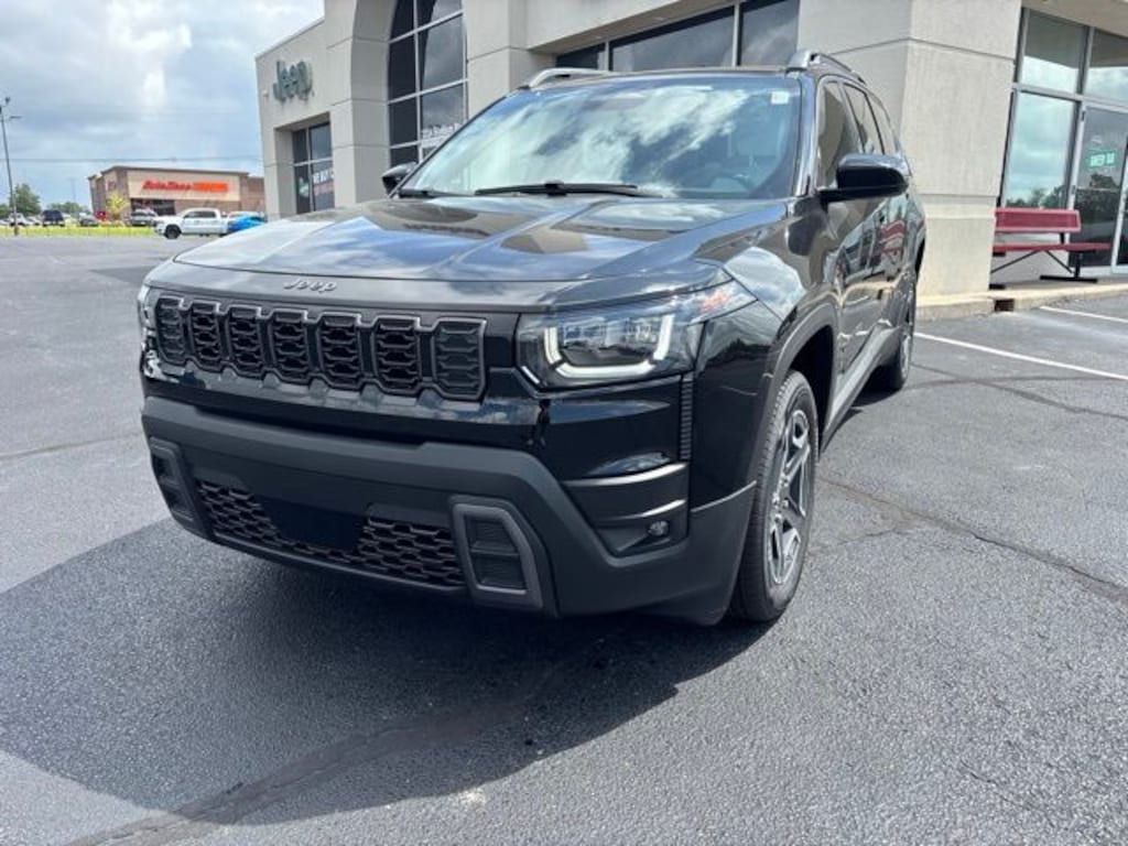 New 2026 Jeep Cherokee LAREDO 4X4 Sport Utility