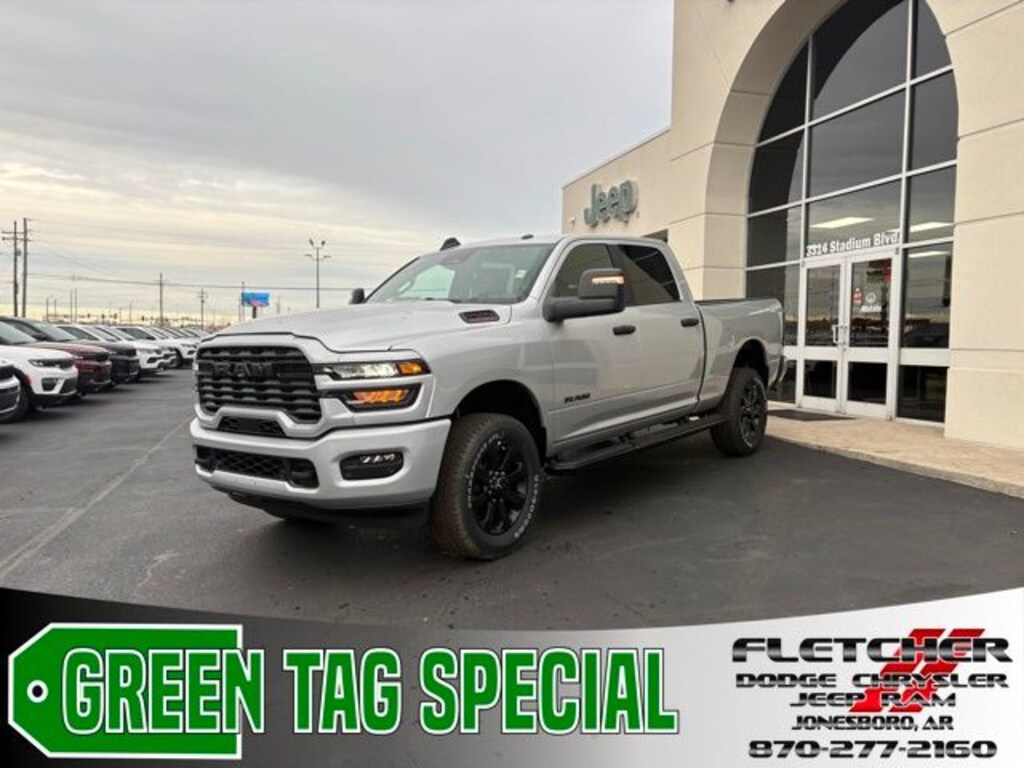 New 2026 Ram 2500 BIG HORN CREW CAB 4X4 6'4 BOX Pickup