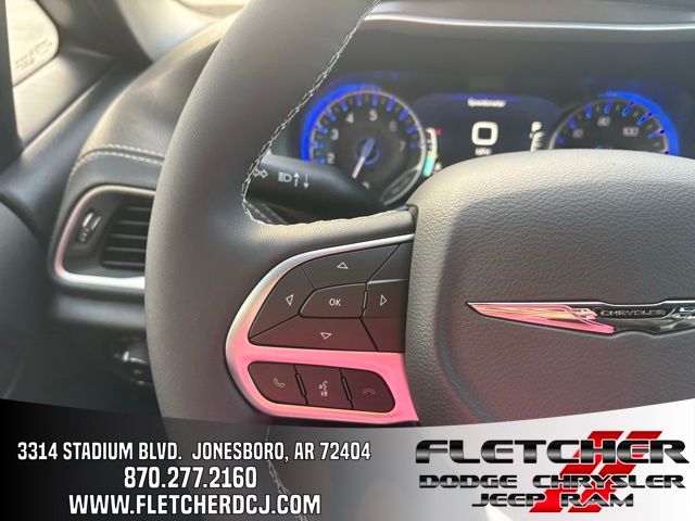 2026 Chrysler Pacifica Select - Photo 11