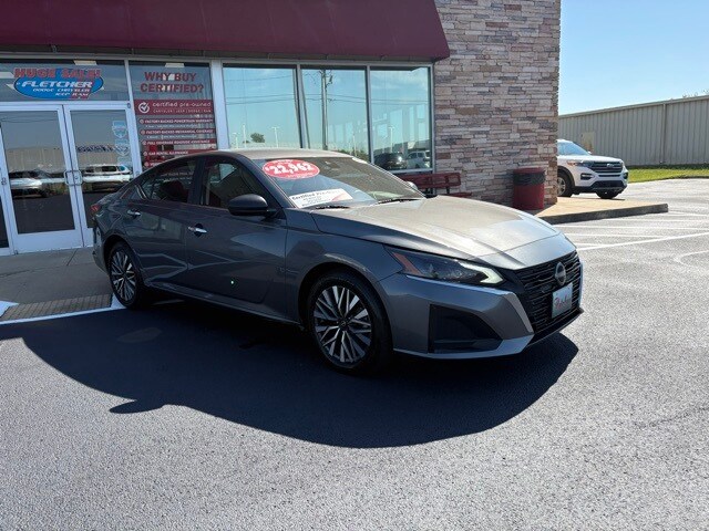 2024 Nissan Altima 2.5 SV photo 2