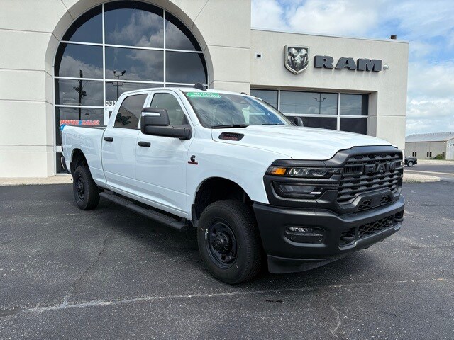 2025 Ram 2500 Tradesman photo 2