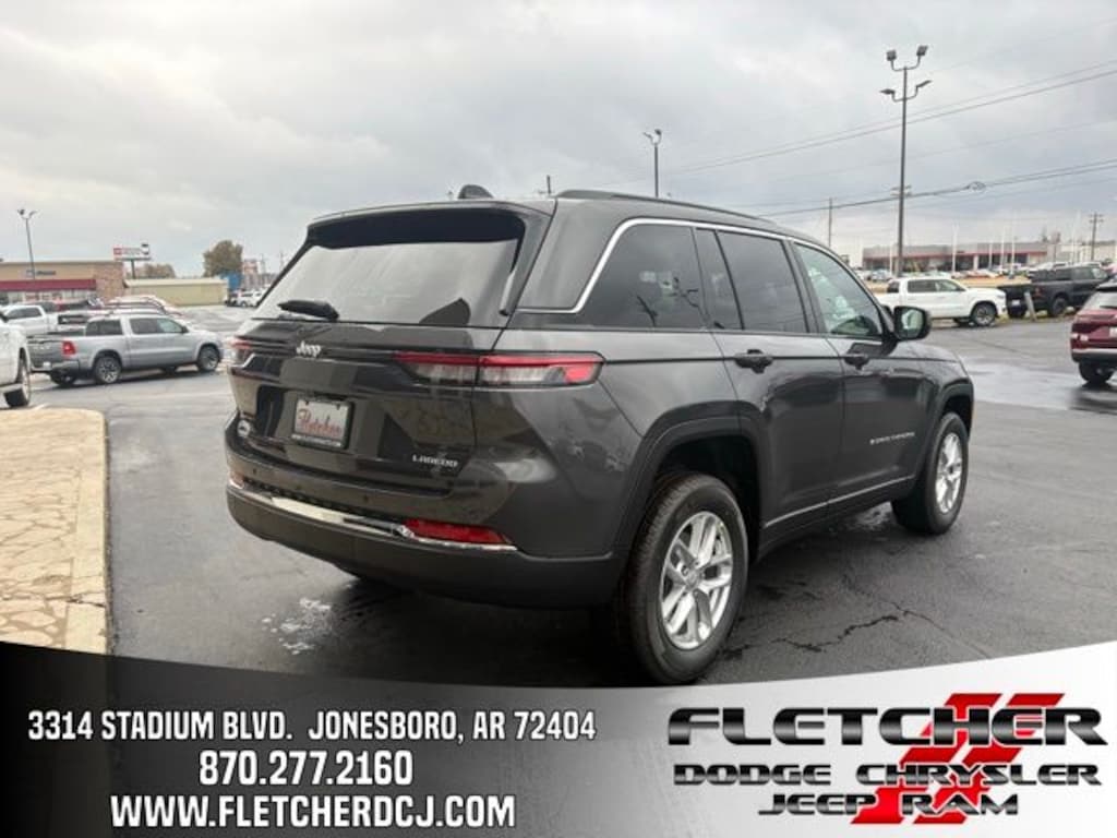 New 2025 Jeep Grand Cherokee LAREDO X 4X2 Sport Utility