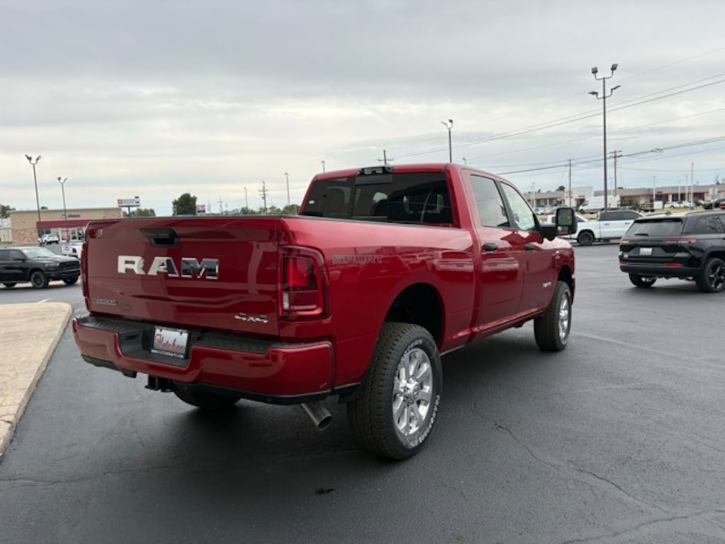 New 2026 Ram 2500 BIG HORN CREW CAB 4X4 6'4 BOX Pickup