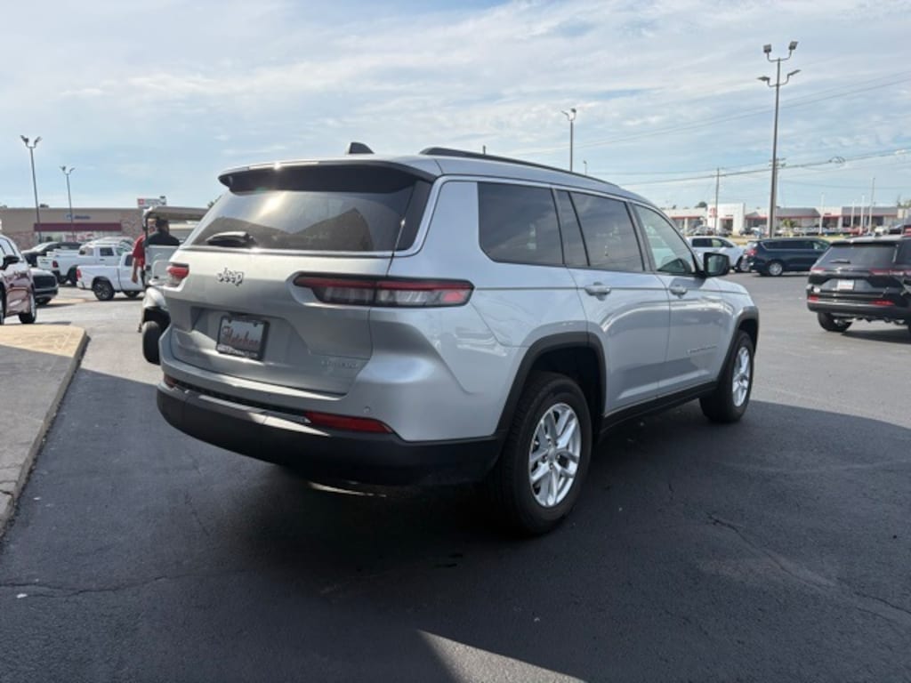 New 2025 Jeep Grand Cherokee L LAREDO X 4X2 Sport Utility