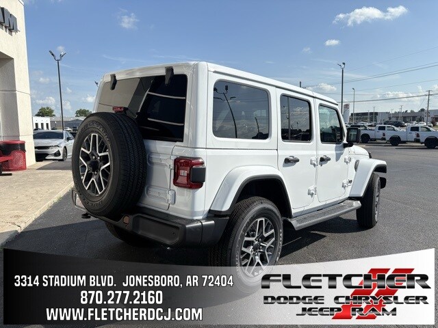 2025 Jeep Wrangler Sahara photo 3