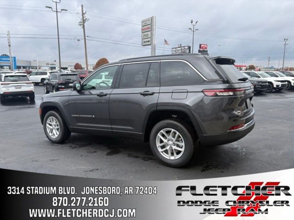 New 2025 Jeep Grand Cherokee LAREDO X 4X2 Sport Utility