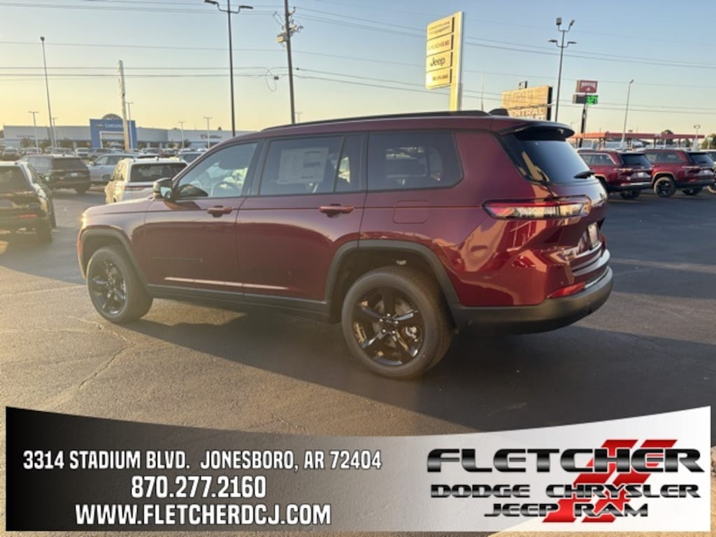 New 2025 Jeep Grand Cherokee L ALTITUDE X 4X4 Sport Utility