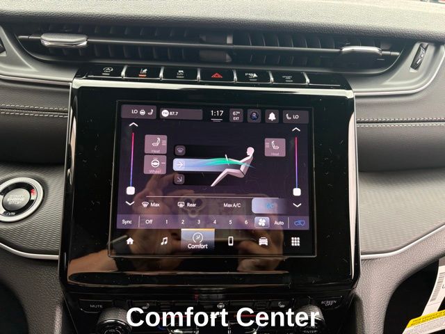 2025 Jeep Grand Cherokee Laredo - Photo 15
