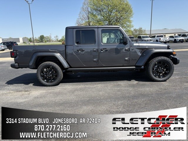 2025 Jeep Gladiator Sport photo 3
