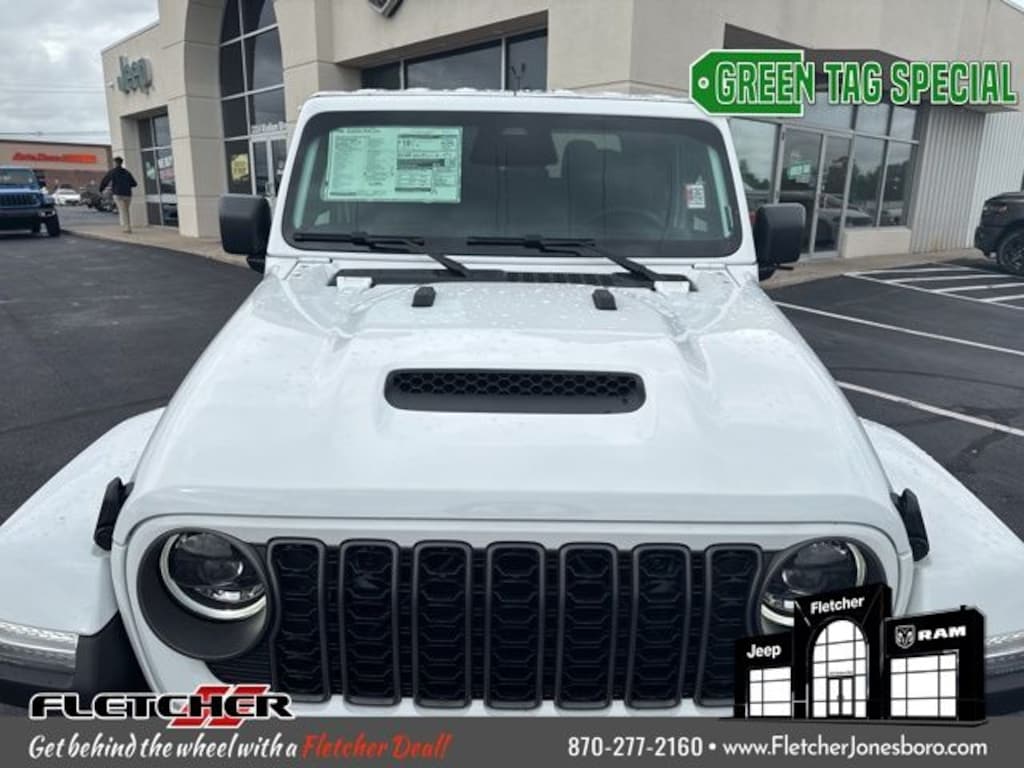 New 2026 Jeep Gladiator SPORT S 4X4 Pickup
