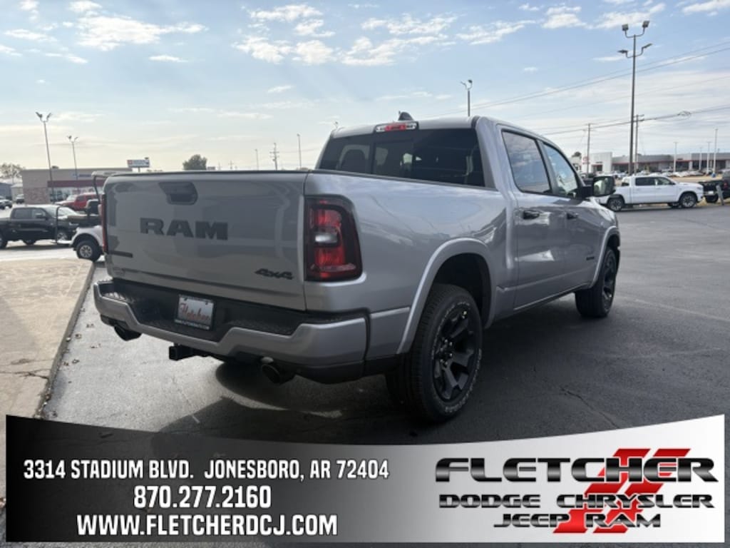 New 2026 Ram 1500 BIG HORN CREW CAB 4X4 5'7 BOX Pickup