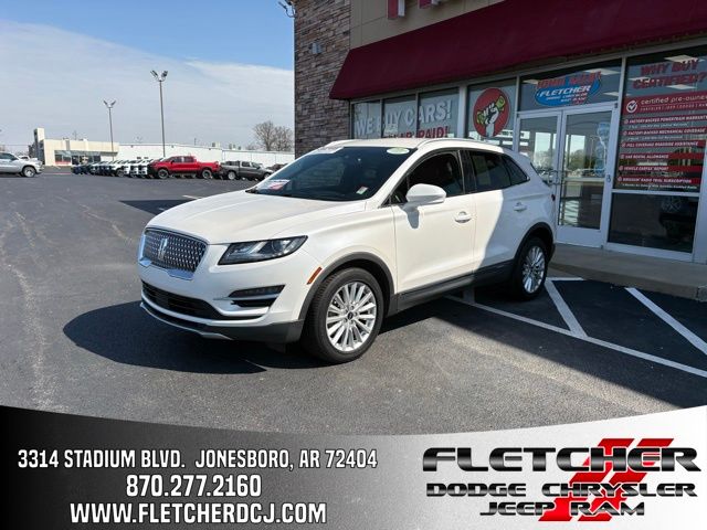 2019 Lincoln MKC Base