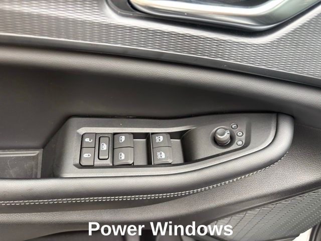 2025 Jeep Grand Cherokee Laredo - Photo 9