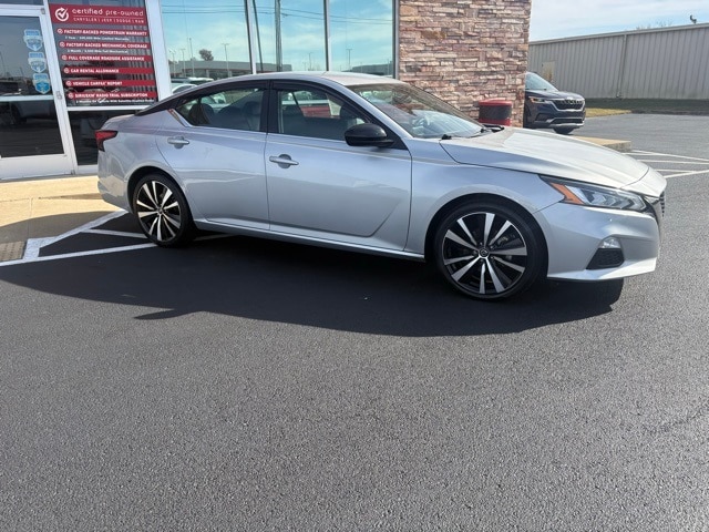 Certified 2022 Nissan Altima SR with VIN 1N4BL4CV7NN405822 for sale in Jonesboro, AR