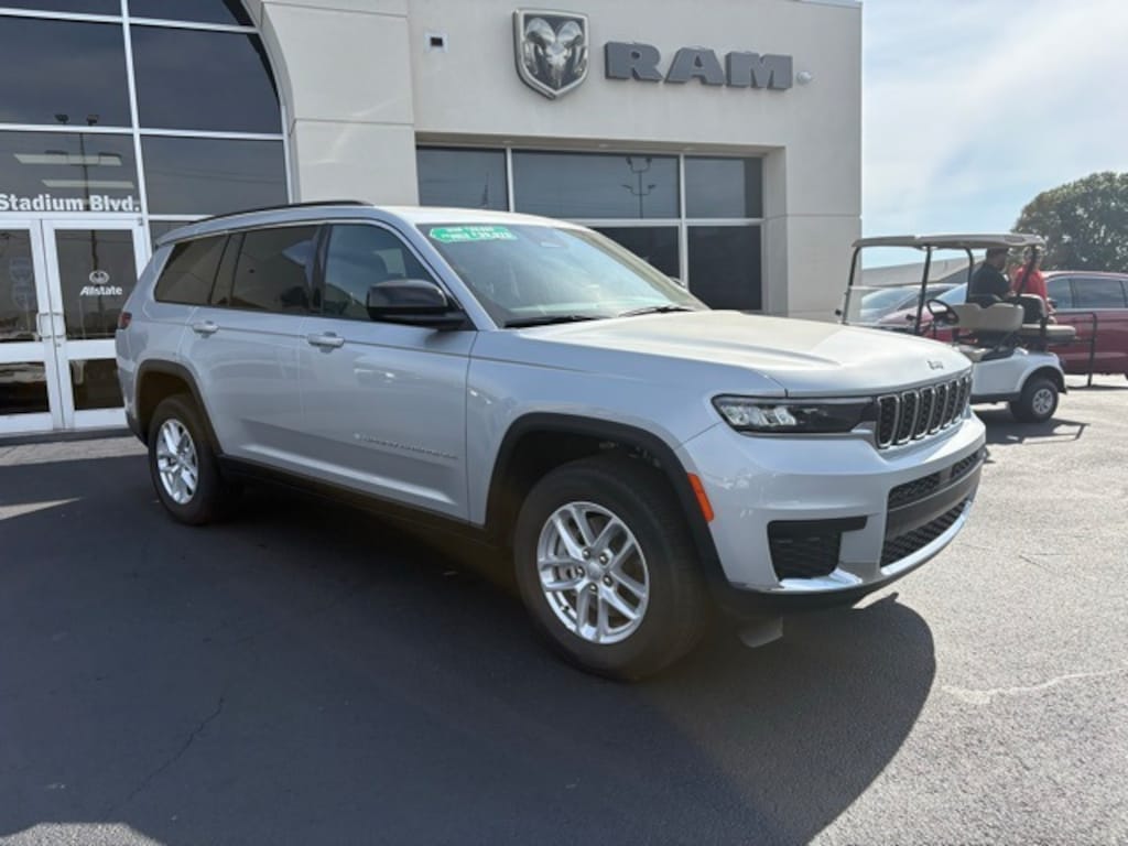 New 2025 Jeep Grand Cherokee L LAREDO X 4X2 Sport Utility