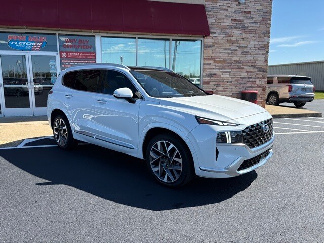 2022 Hyundai Santa Fe Calligraphy photo 2