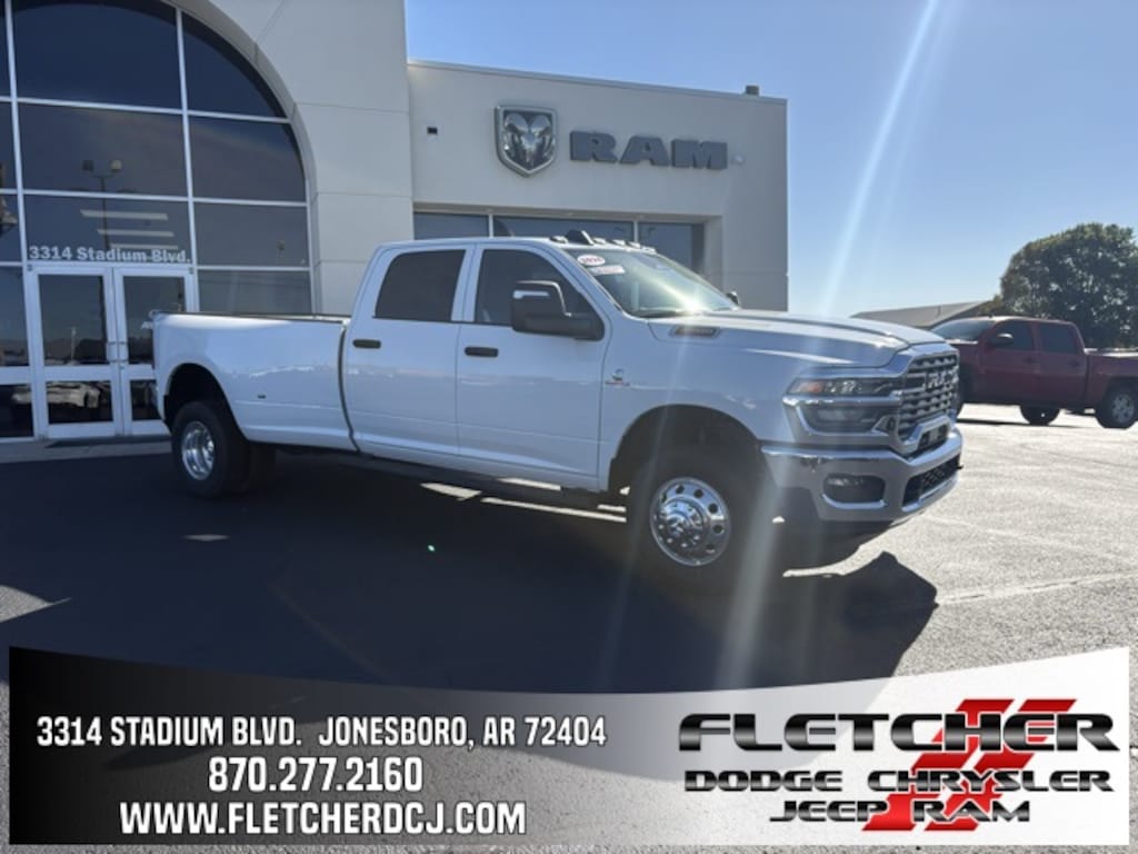 New 2026 Ram 3500 TRADESMAN CREW CAB 4X4 8' BOX Pickup