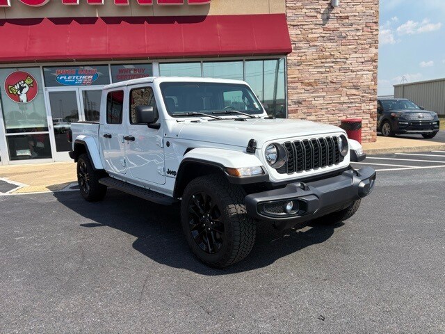 2025 Jeep Gladiator Sport photo 2