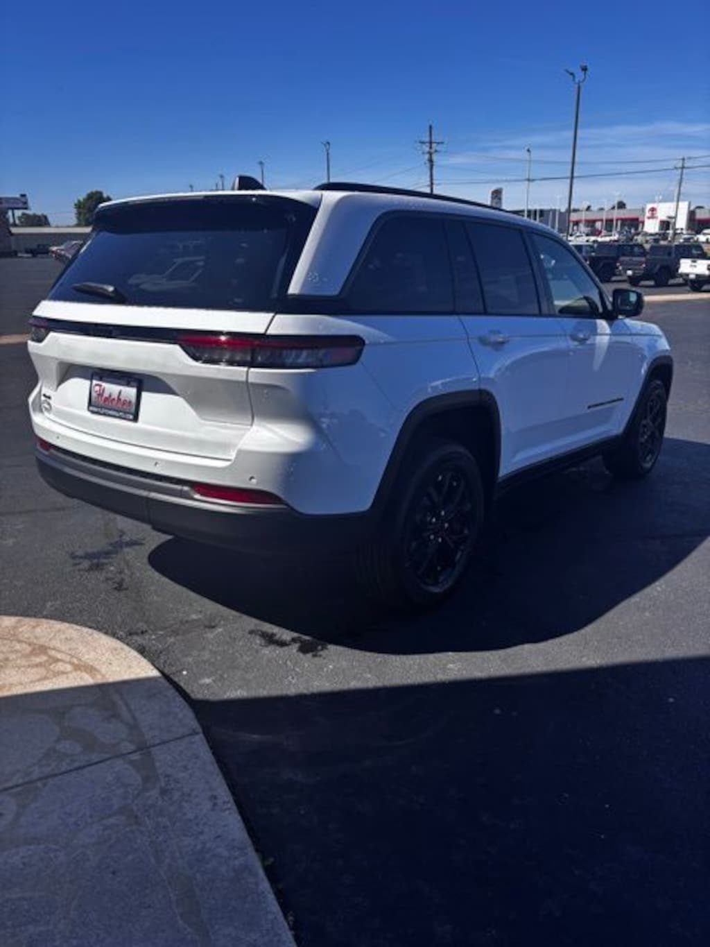 New 2026 Jeep Grand Cherokee LAREDO ALTITUDE 4X4 Sport Utility