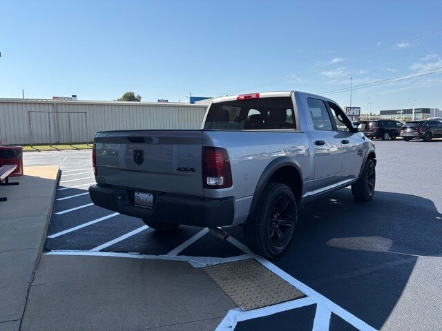 2024 Ram 1500 Classic Warlock photo 3