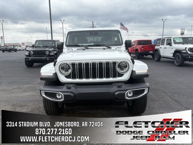 2025 Jeep Wrangler Sahara photo 2
