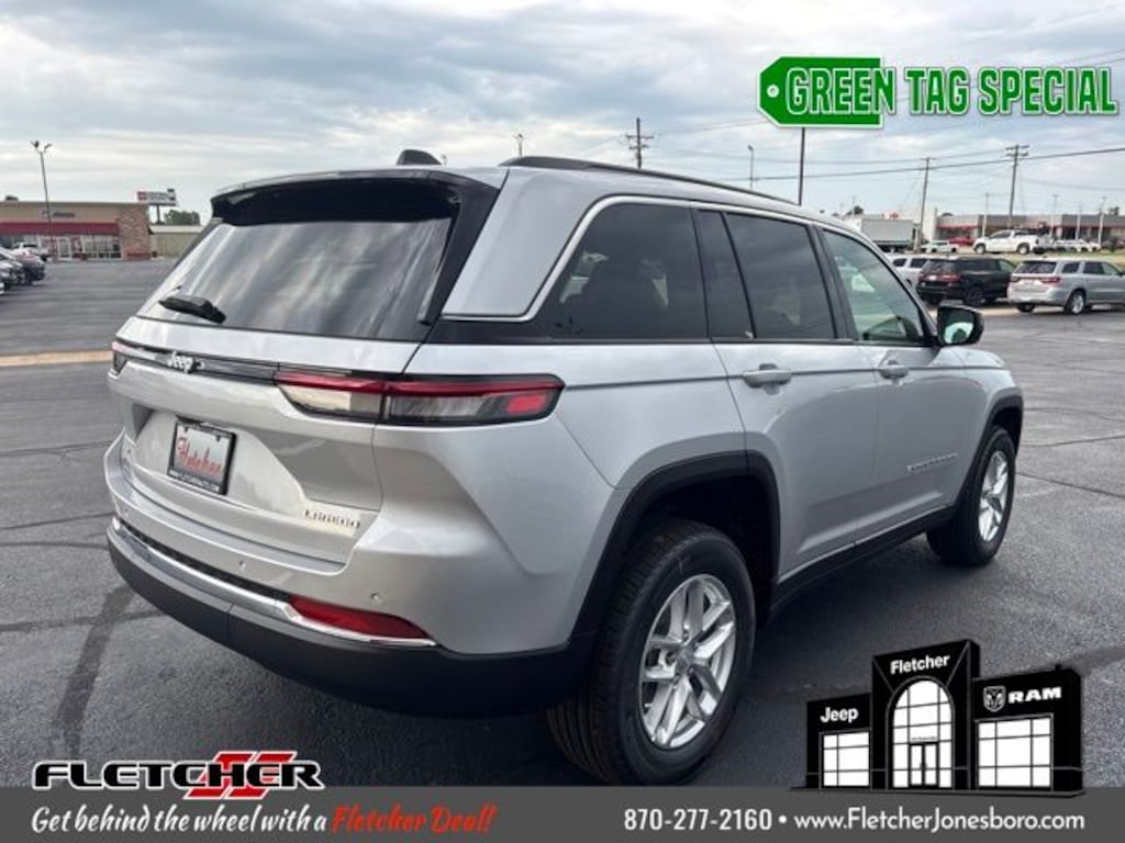 New 2026 Jeep Grand Cherokee LAREDO X 4X4 Sport Utility