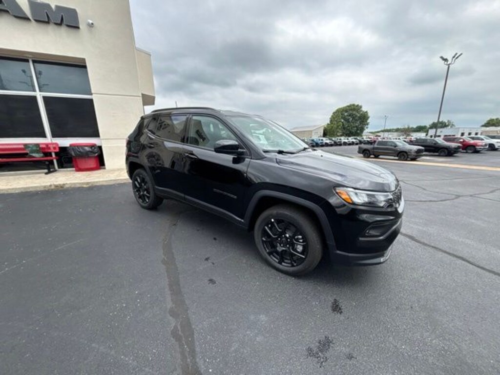 New 2026 Jeep Compass LATITUDE ALTITUDE 4X4 Sport Utility