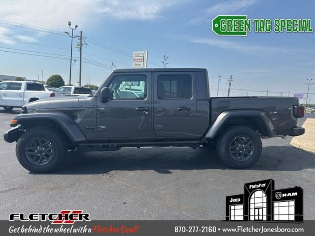 New 2026 Jeep Gladiator SPORT S 4X4 Pickup