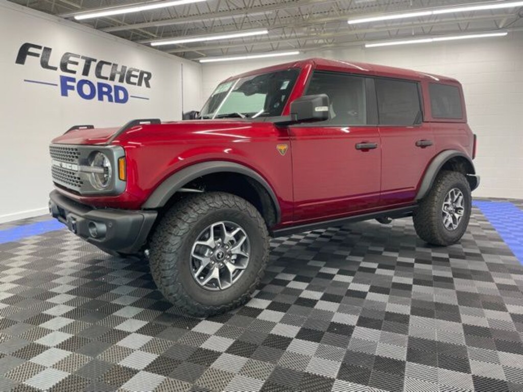 New 2025 Ford Bronco Badlands SUV