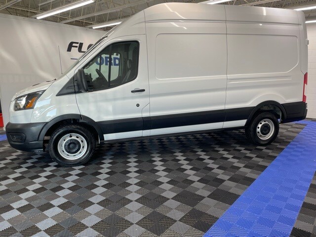 2023 Ford Transit photo 3
