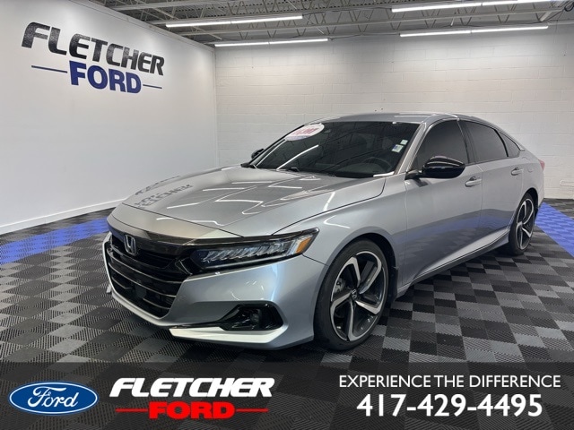 2022 Honda Accord Sport's photo