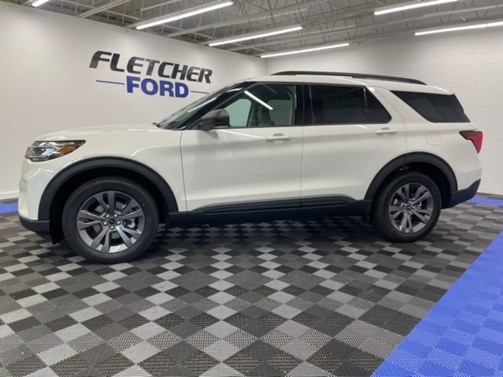 New 2026 Ford Explorer Active SUV