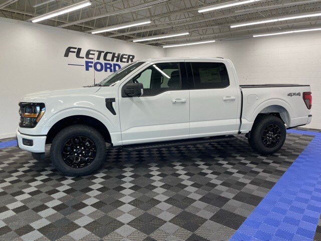 2025 Ford F-150 XLT photo 3