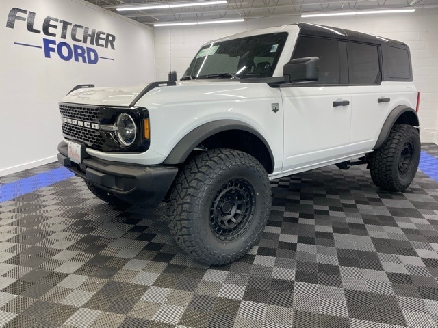 2025 Ford Bronco 4-Door Big Bend's photo