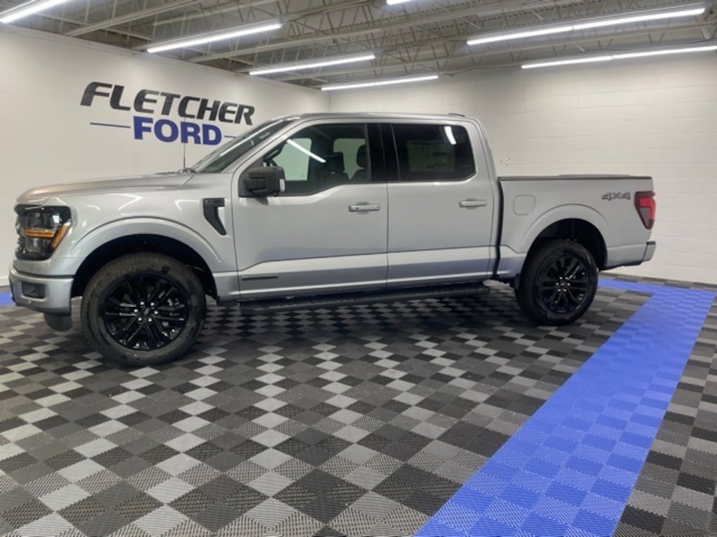 New 2025 Ford F-150 XLT Truck