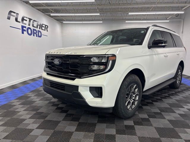 2026 Ford Expedition Active 4x4's photo