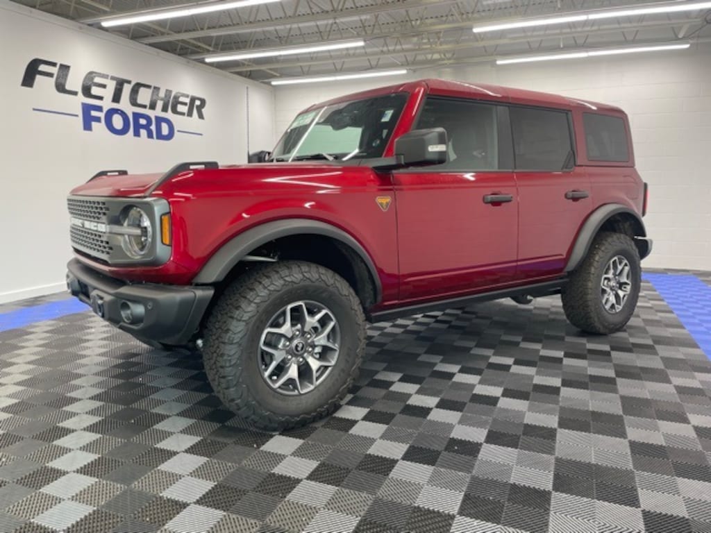 New 2025 Ford Bronco Badlands SUV