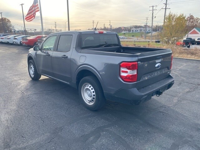 2023 Ford Maverick XL photo 3
