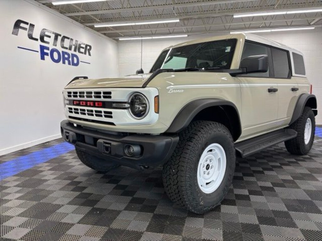 New 2026 Ford Bronco Heritage Edition SUV