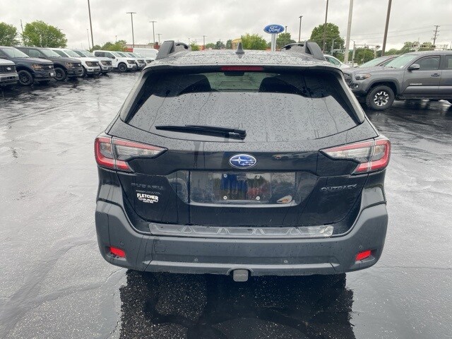 2024 Subaru Outback Onyx Edition photo 4