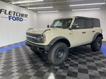 2025 Ford Bronco Badlands SUV