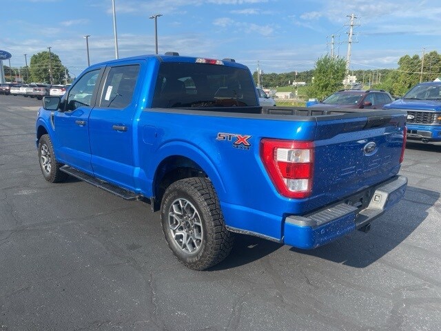 2021 Ford F-150 XL photo 3