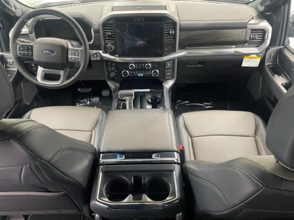 New 2025 Ford F-150 Lariat Truck