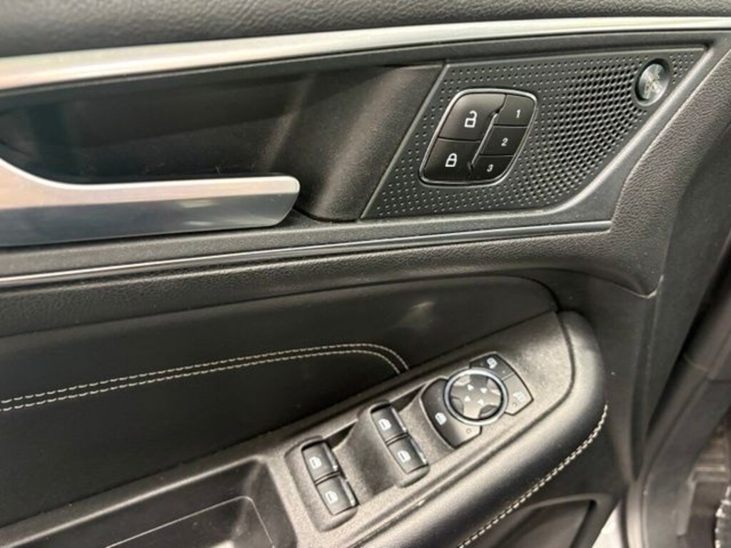 Used 2024 Ford Edge Titanium SUV