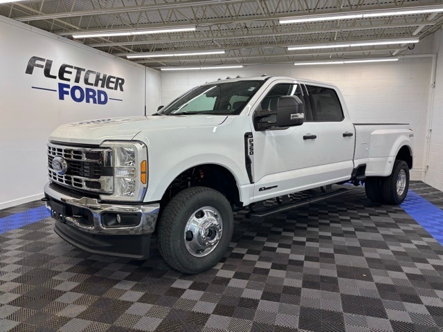 2026 Ford F-350 Super Duty XLT
