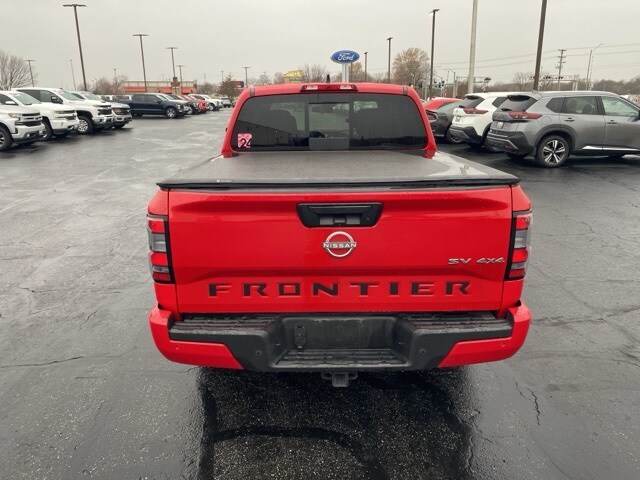 2024 Nissan Frontier SV photo 3