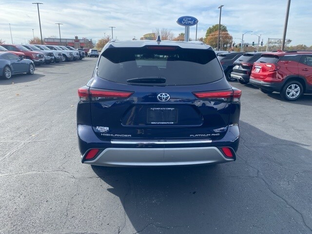2020 Toyota Highlander Platinum photo 4