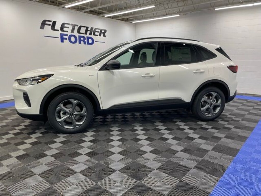 New 2026 Ford Escape ST-Line SUV