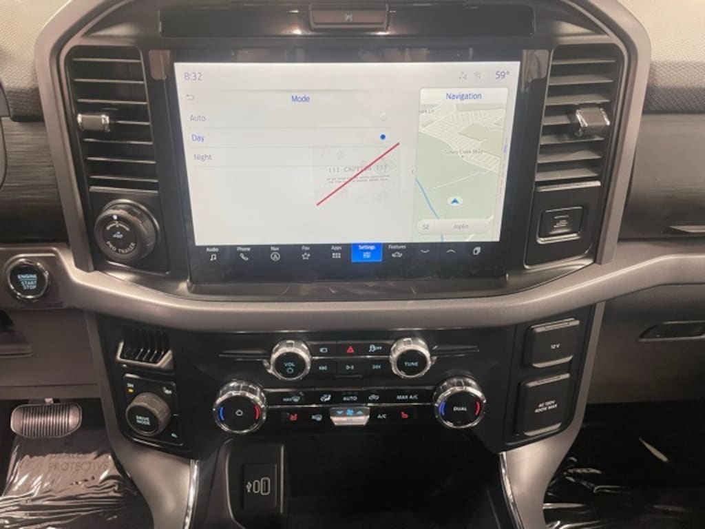 New 2025 Ford F-150 XLT Truck